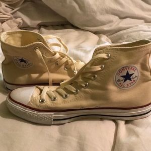 Unisex Off-White High top Converse M’s 8 W’s 10